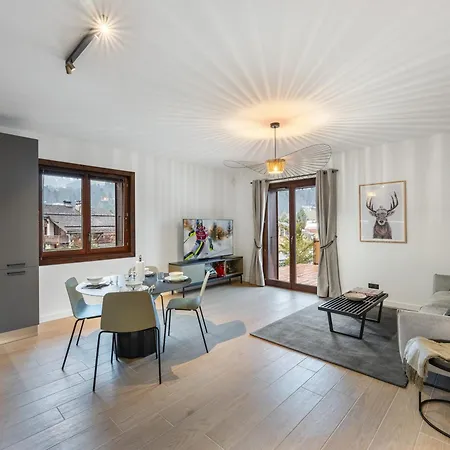 דירה Proche Pistes Avec Jardin, Parking, Casier A - 5 Min A Pied Du Centre De - Fr-1-569-138 *