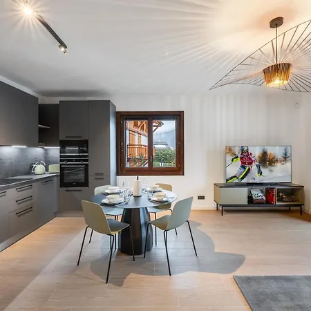 דירה Proche Pistes Avec Jardin, Parking, Casier A - 5 Min A Pied Du Centre De - Fr-1-569-138 מגב